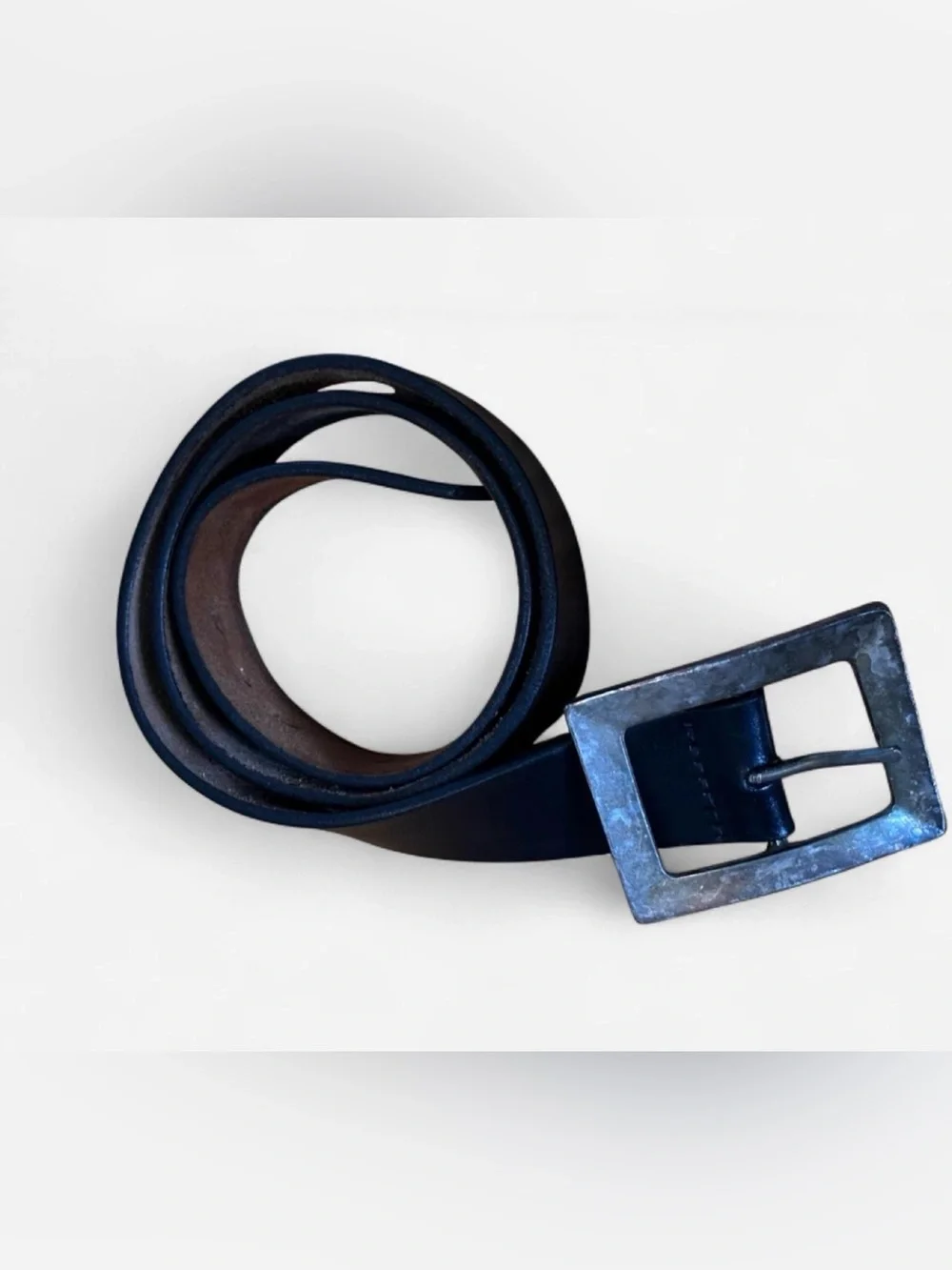Black leather belt with silver buckle #leather #accessory